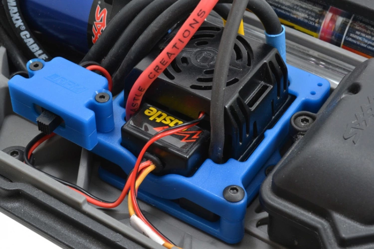 cage_blue_castle_sidewinder_3sct_traxxas_110-06525164f60434.jpg