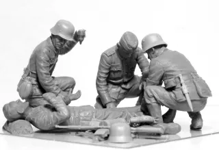 icm_135_wwii_german_medical_personnel-065327fbaed3db.jpg