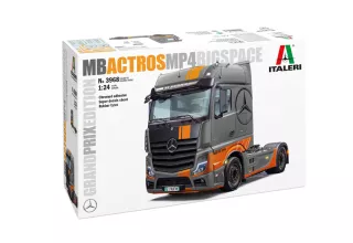 Italeri MB Actros MP4 Big Space - GP Edition 1/24 pienoismalli rekka 3968S