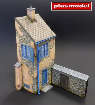 Plusmodel 1/35 French house
